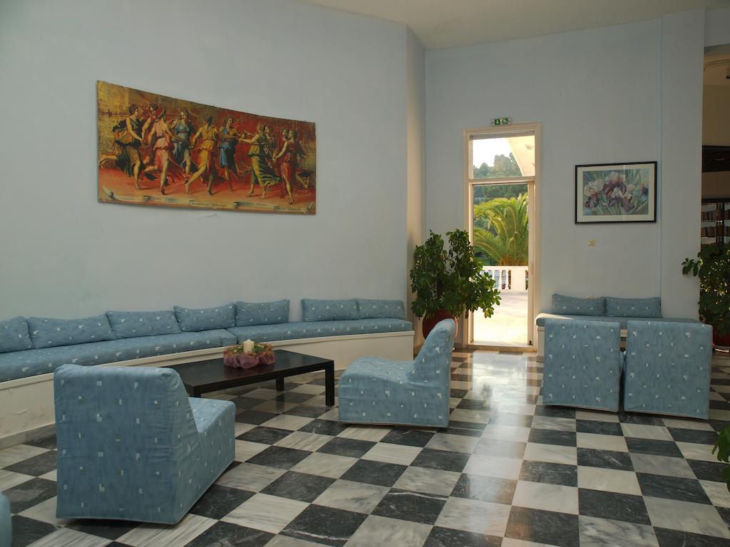 Musses Hotel Koukounaries Esterno foto