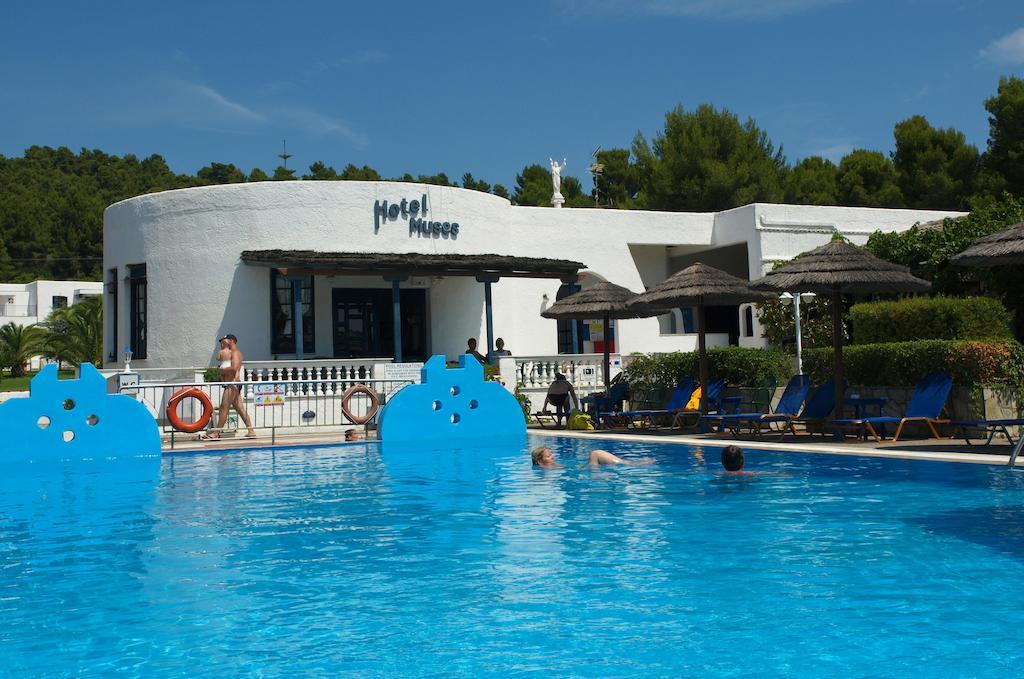 Musses Hotel Koukounaries Esterno foto